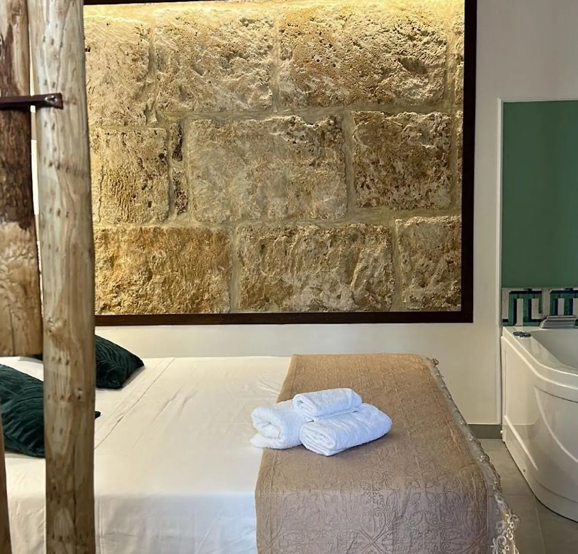 Squisita Home Noto Italia